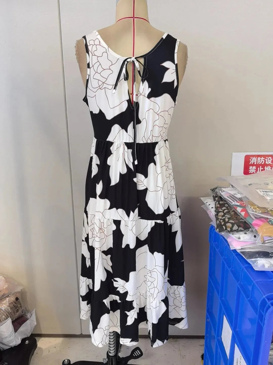 Zaluné - O-hals bloemenjurk