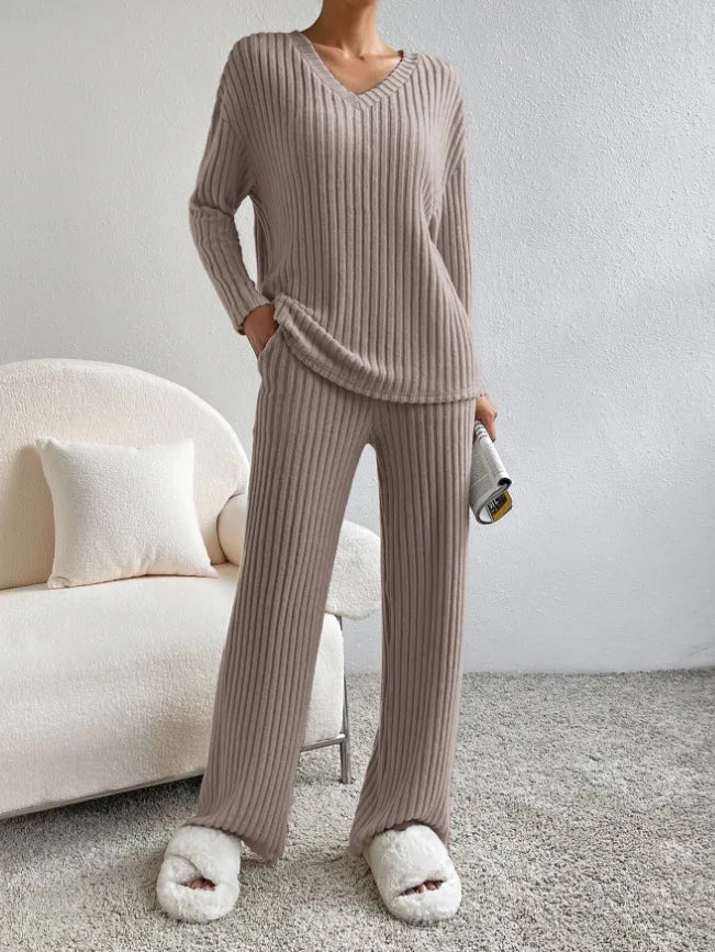 Loose Fit V-Hals Set