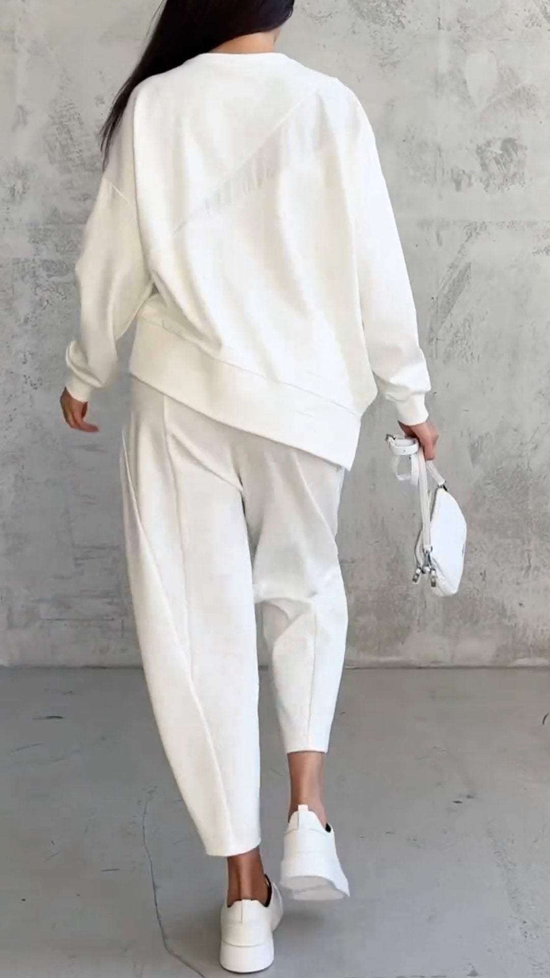 FLORIANA™ | ELEGANT TWEEDELIG SET MET RONDE HALS EN LANGE MOUWEN